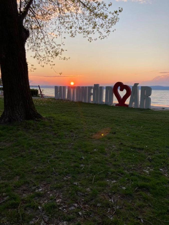BalatonföldvárZawia Apartman公寓 外观 照片