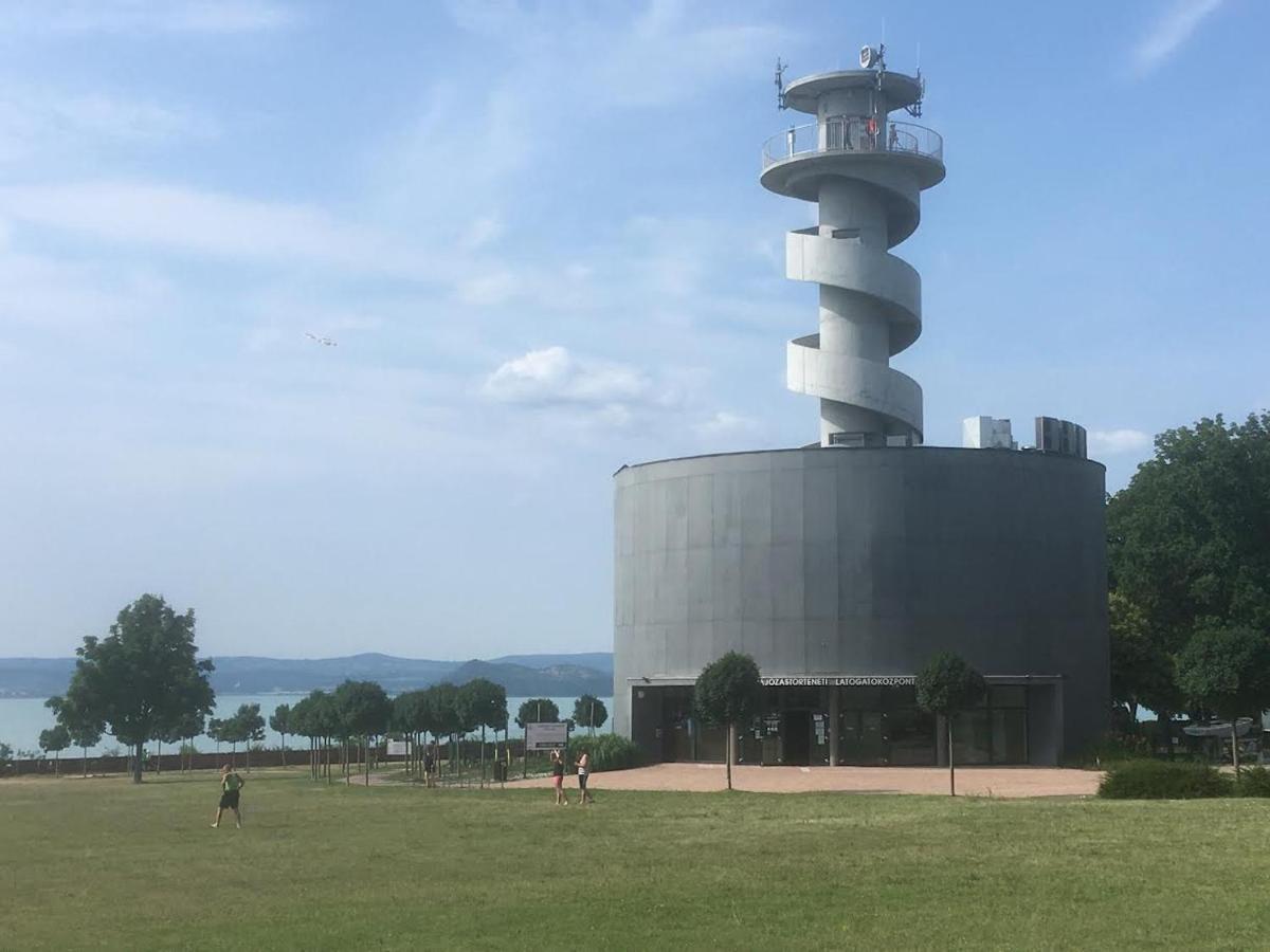 BalatonföldvárZawia Apartman公寓 外观 照片